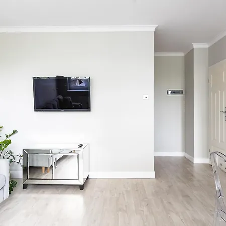 Apartament,nowe 2pokoje, 4osoby, Parking, Loggia, Udogodnienia Dla Dzieci